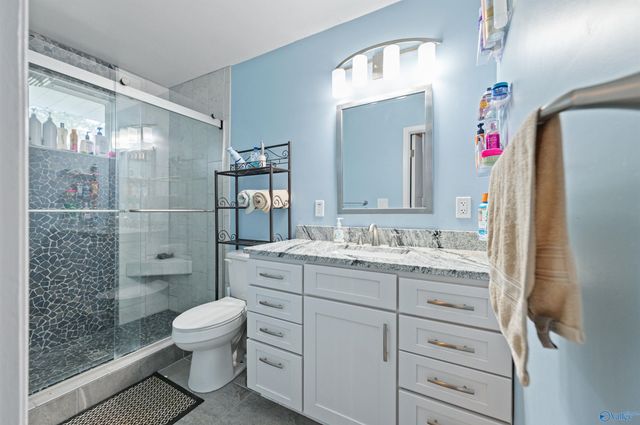 17947 Brownsferry Road, Athens, AL 35611