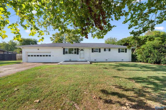 17947 Brownsferry Road, Athens, AL 35611