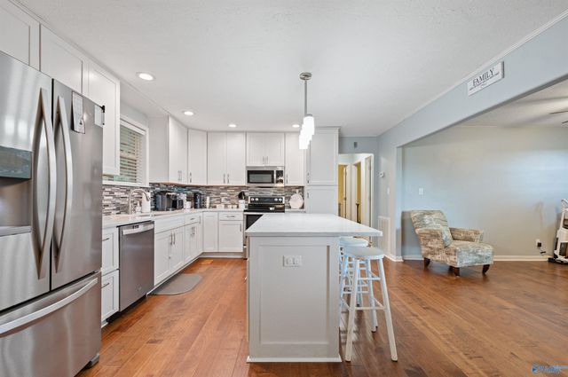 17947 Brownsferry Road, Athens, AL 35611