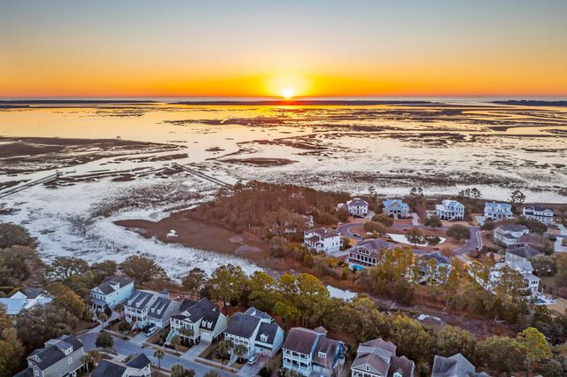 4875 Sound View Drive, Mount Pleasant, SC 29466