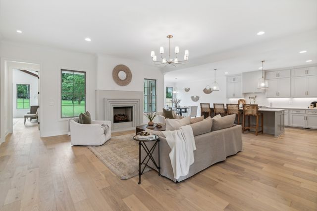 2400 Horn Springs, Lebanon, TN 37087