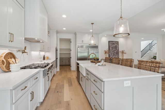 2400 Horn Springs, Lebanon, TN 37087