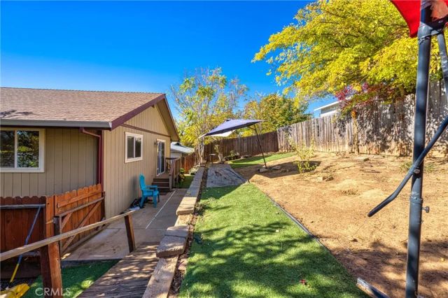 330 20th Street, Lakeport, CA 95453