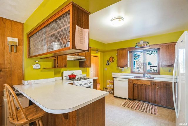 904 5TH Street, Erie, IL 61250