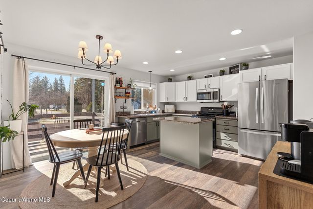 5079 E Portside Ct, Post Falls, ID 83854