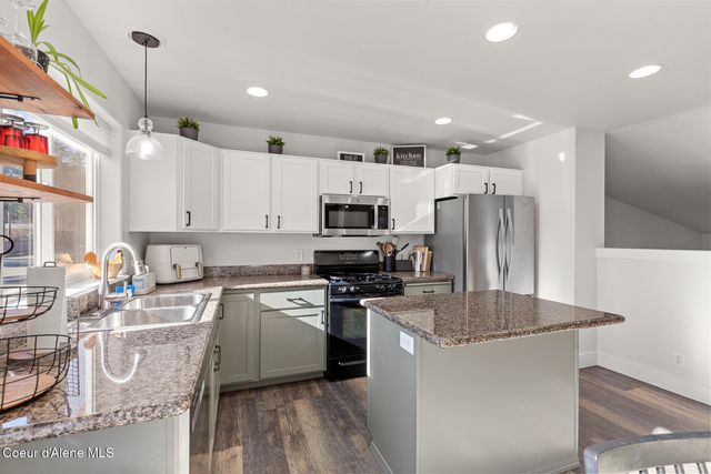 5079 E Portside Ct, Post Falls, ID 83854