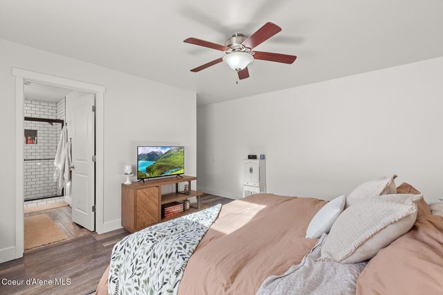 5079 E Portside Ct, Post Falls, ID 83854