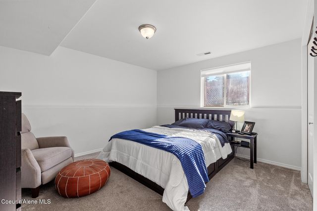 5079 E Portside Ct, Post Falls, ID 83854