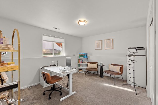 5079 E Portside Ct, Post Falls, ID 83854