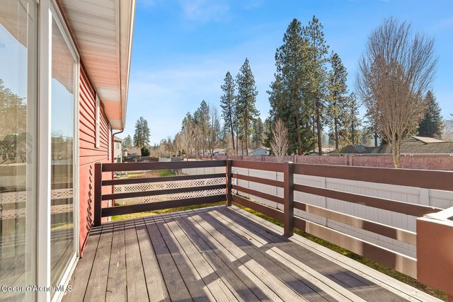 5079 E Portside Ct, Post Falls, ID 83854