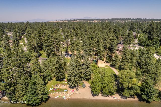 5079 E Portside Ct, Post Falls, ID 83854