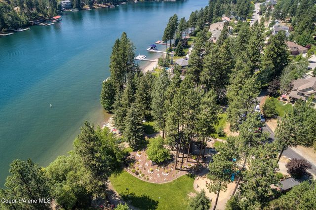 5079 E Portside Ct, Post Falls, ID 83854