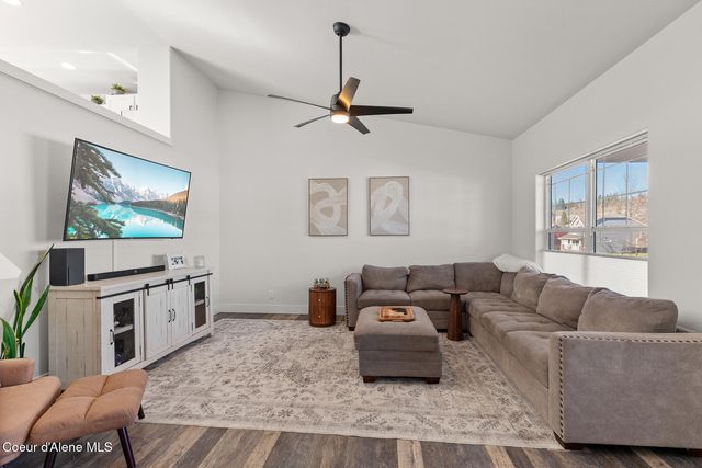 5079 E Portside Ct, Post Falls, ID 83854