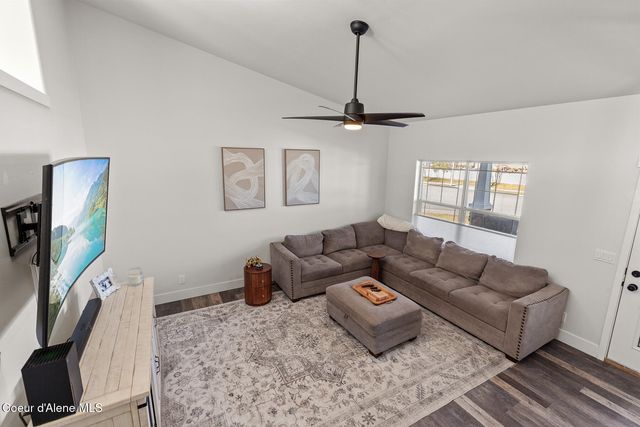 5079 E Portside Ct, Post Falls, ID 83854