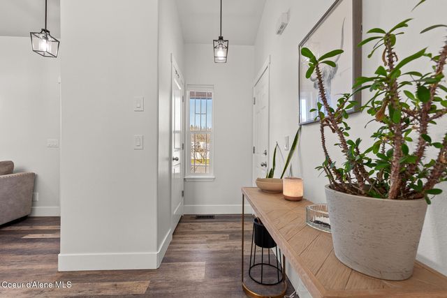 5079 E Portside Ct, Post Falls, ID 83854