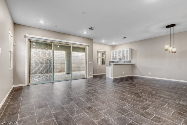 677 Gibbons Grove Street, Henderson, NV 89011