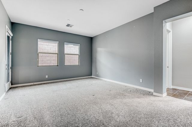 677 Gibbons Grove Street, Henderson, NV 89011