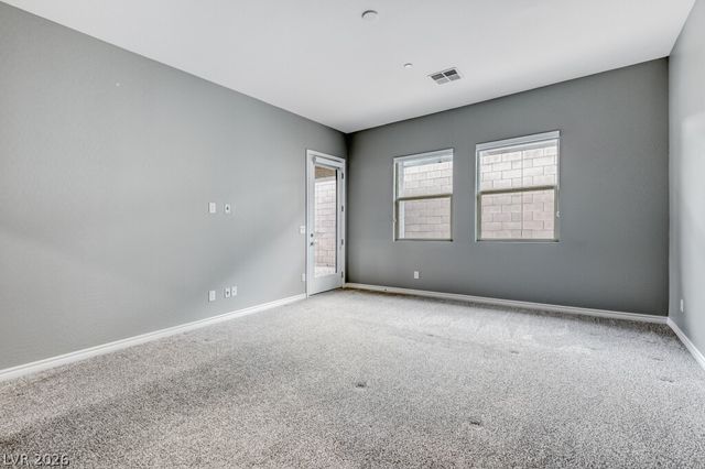 677 Gibbons Grove Street, Henderson, NV 89011