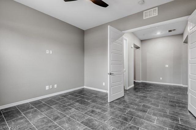 677 Gibbons Grove Street, Henderson, NV 89011