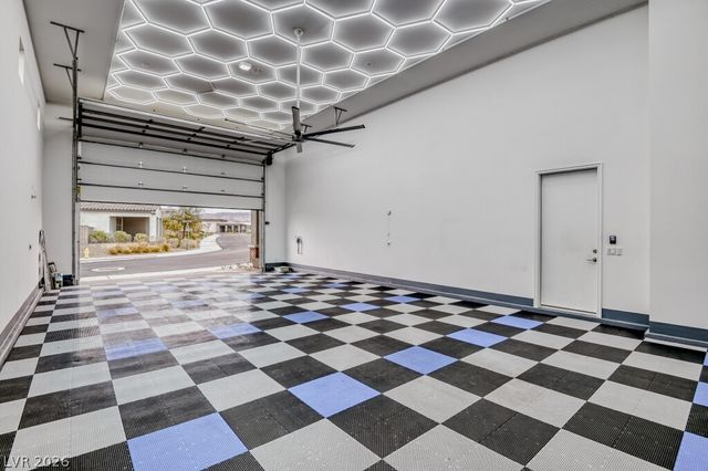 677 Gibbons Grove Street, Henderson, NV 89011