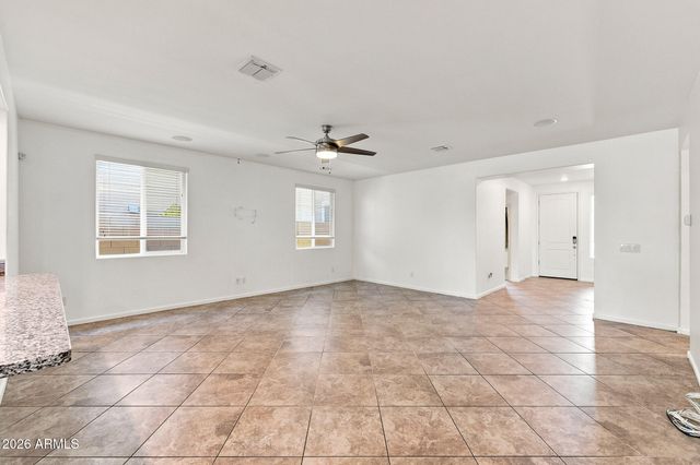 6825 N 130TH Drive, Glendale, AZ 85307