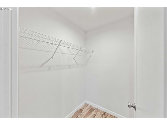 2142 EVERETT Ave, North Bend, OR 97459