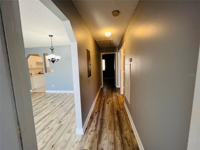 605 RIDGE TERRACE 605, Winter Haven, FL 33881