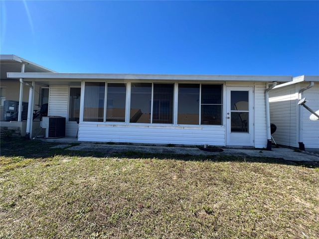 605 RIDGE TERRACE 605, Winter Haven, FL 33881