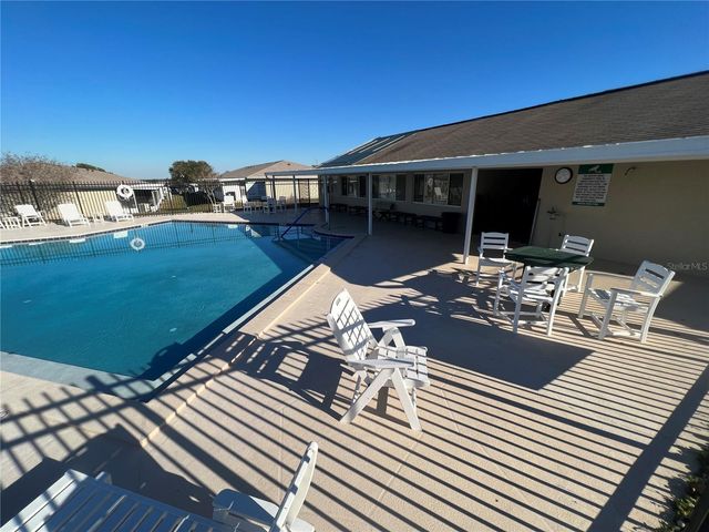605 RIDGE TERRACE 605, Winter Haven, FL 33881