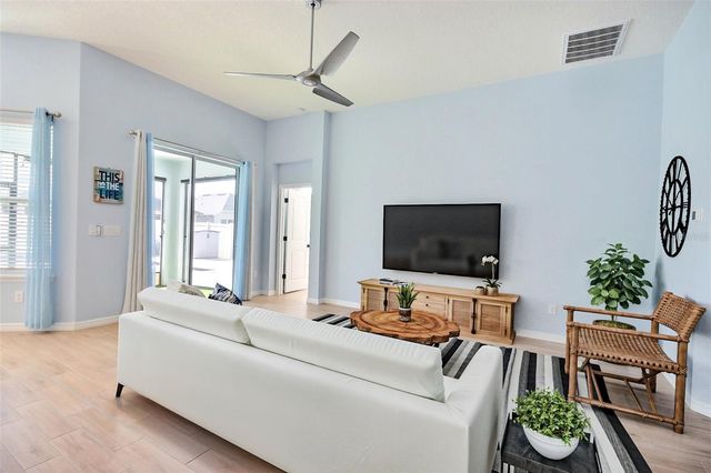 10550 PIEDRA DR, Palmetto, FL 34221