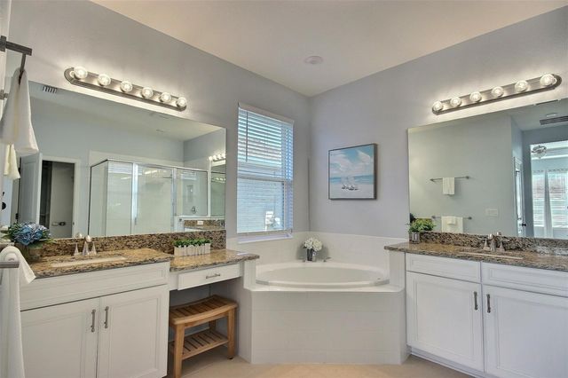 10550 PIEDRA DR, Palmetto, FL 34221