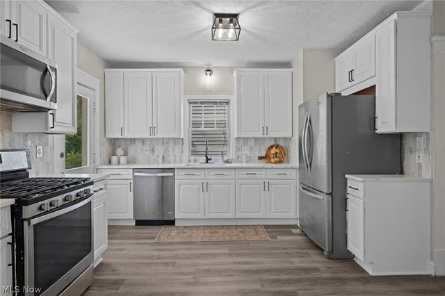 2512 Kingston Road, Cleveland Heights, OH 44118