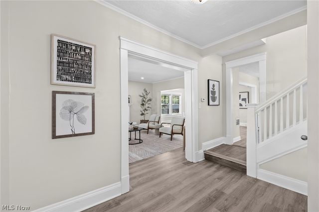 2512 Kingston Road, Cleveland Heights, OH 44118