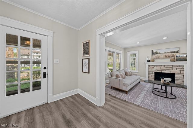 2512 Kingston Road, Cleveland Heights, OH 44118