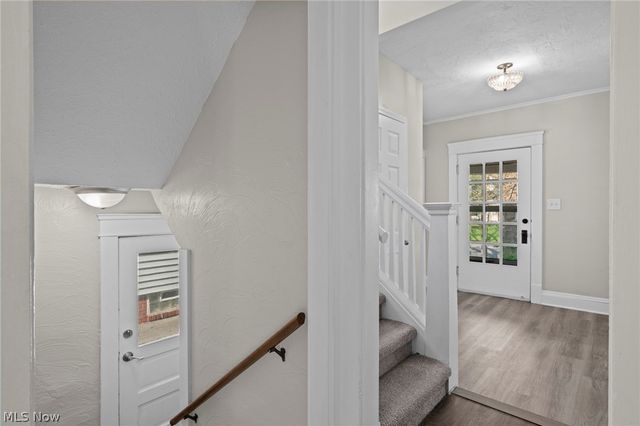 2512 Kingston Road, Cleveland Heights, OH 44118