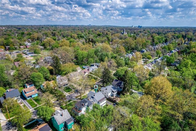 2512 Kingston Road, Cleveland Heights, OH 44118