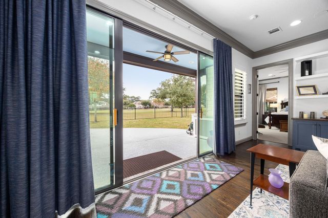 86 Dawns Edge Drive, Conroe, TX 77356