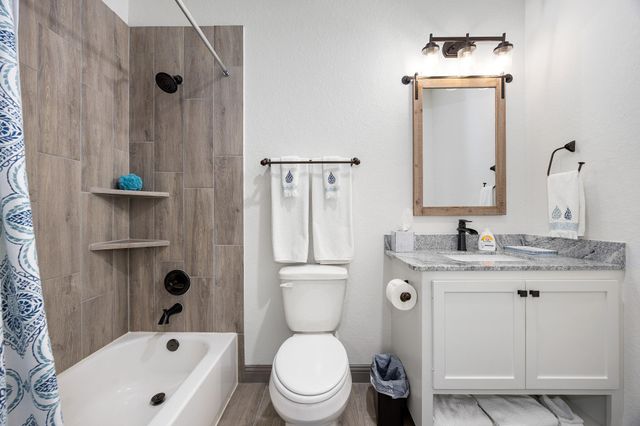 86 Dawns Edge Drive, Conroe, TX 77356