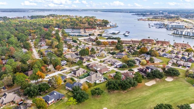 86 Dawns Edge Drive, Conroe, TX 77356