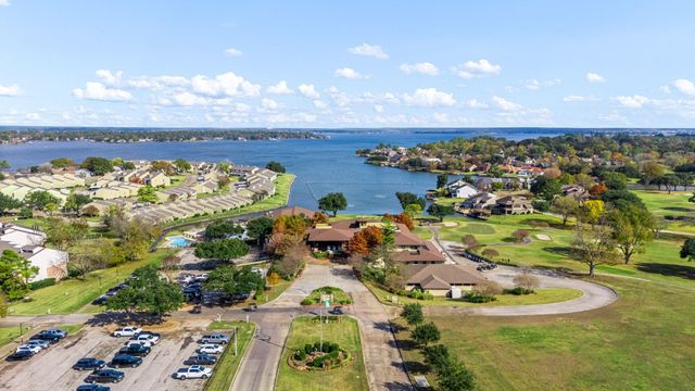 86 Dawns Edge Drive, Conroe, TX 77356