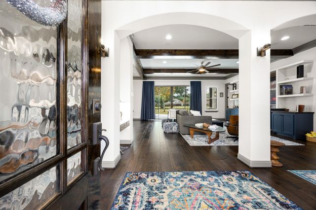 86 Dawns Edge Drive, Conroe, TX 77356