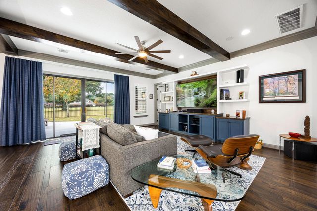 86 Dawns Edge Drive, Conroe, TX 77356