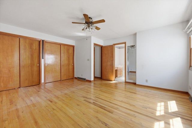 319 E ORCHARD Avenue, Council Bluffs, IA 51503
