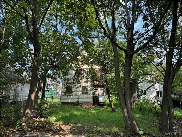 828 15th Street, Niagara Falls, NY 14301