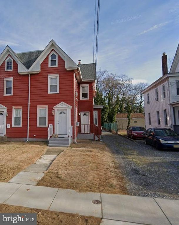 42 N DELSEA DR, Glassboro, NJ 08028