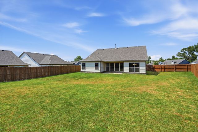 6700 S 20th Place, Broken Arrow, OK 74011