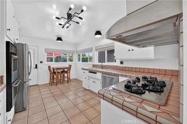 1102 N Randall Avenue, La Habra, CA 90631