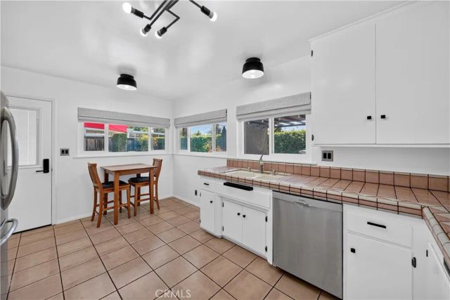1102 N Randall Avenue, La Habra, CA 90631