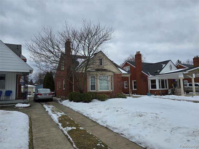 23259 Lawrence Avenue, Dearborn, MI 48128