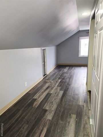 23259 Lawrence Avenue, Dearborn, MI 48128